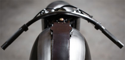 Death Machines of London Thruxton handlebars