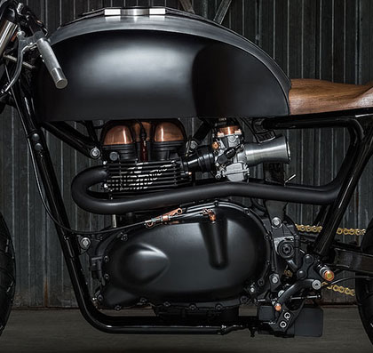 Triumph Thruxton 900 custom